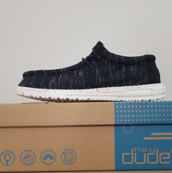 NEW! HEYDUDE Boys' Wally Stretch Slip-On Shoes - Picture 12 of 13